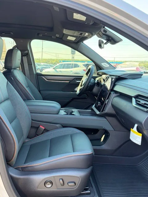 2027 GMC Acadia AT4 - Photo 17