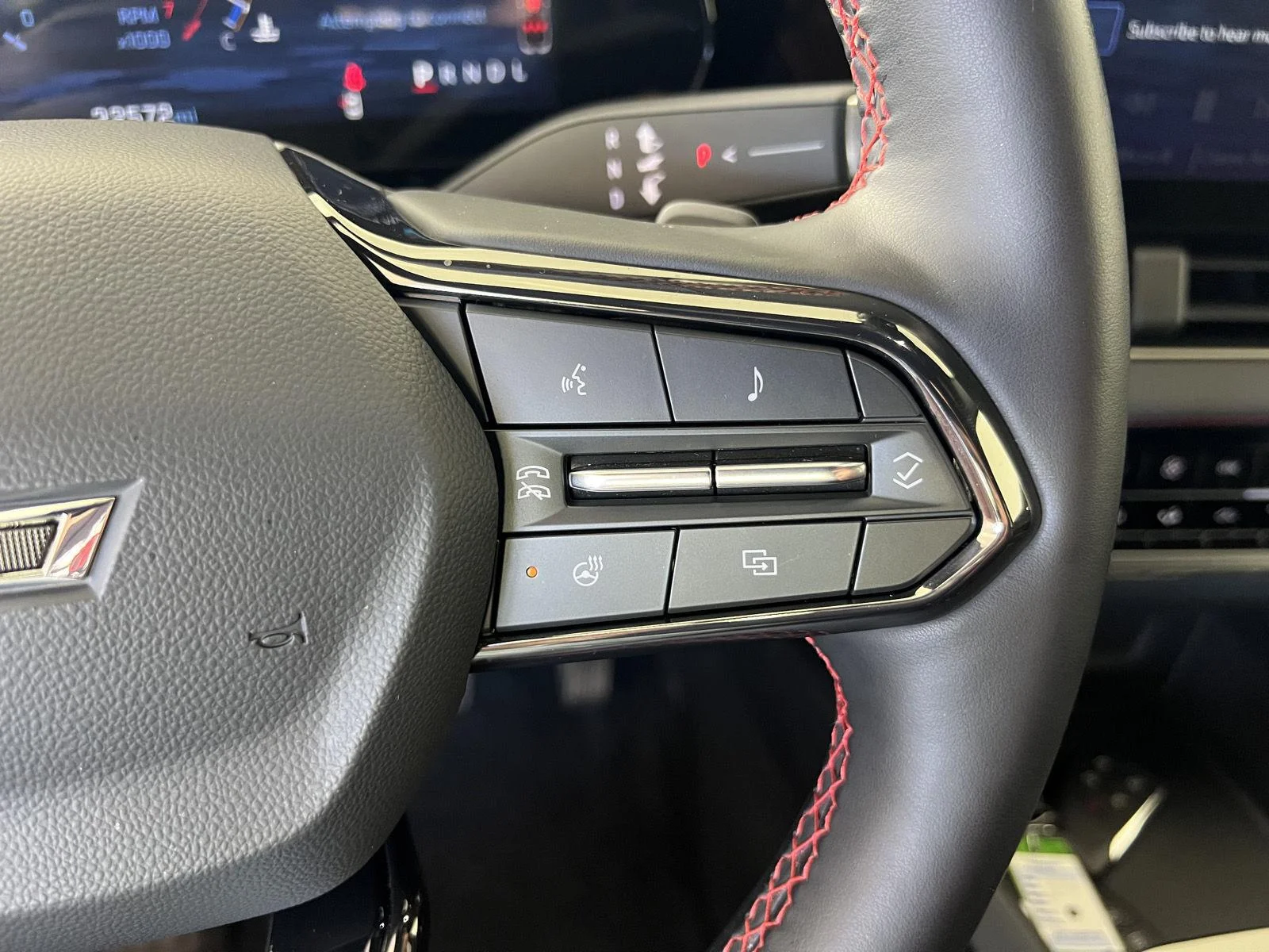 Used 2025 Sterling Gray Metallic Chevrolet RS image 10