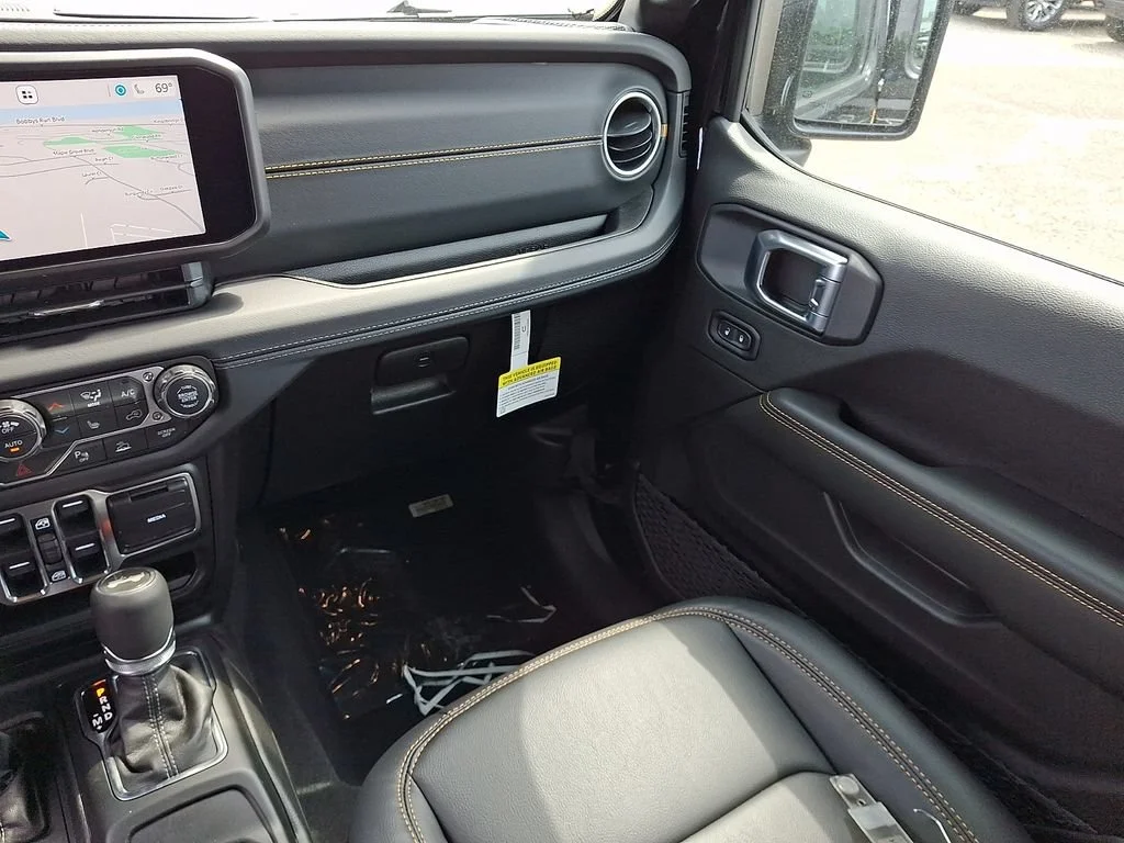 New 2026 Black Clearcoat Jeep Sahara image 12