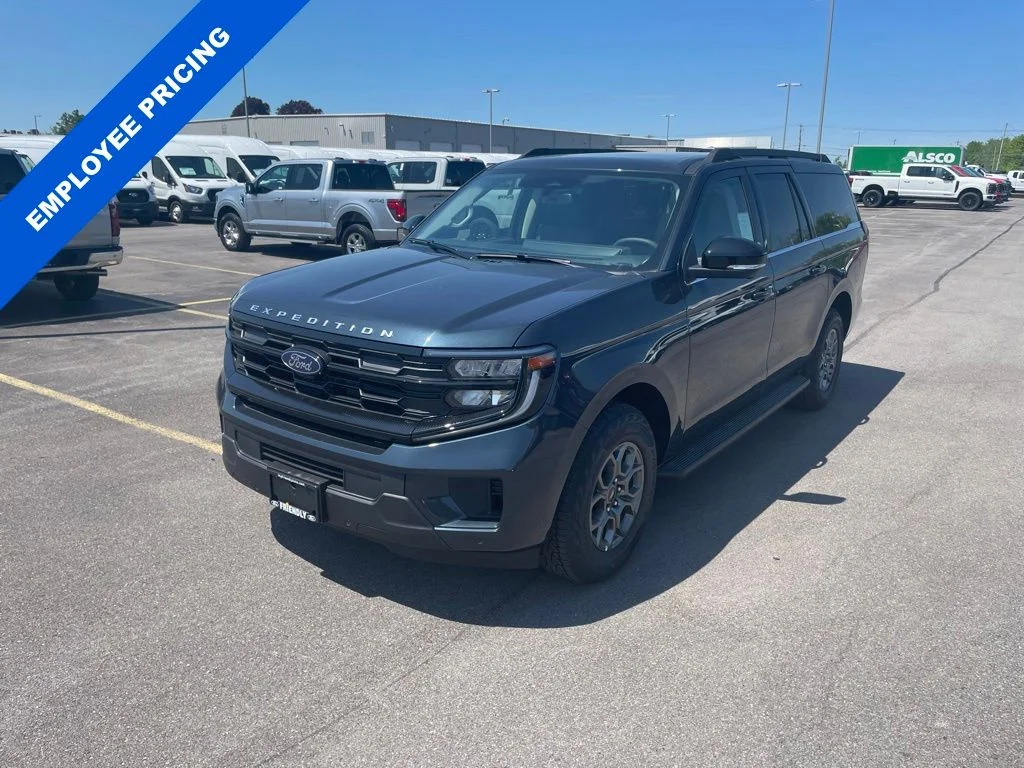 2026 Ford Expedition Active MAX 4x4's photo