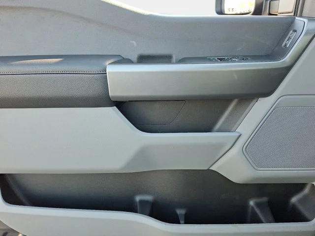 New 2026 Carbonized Gray Metallic Ford XL image 7