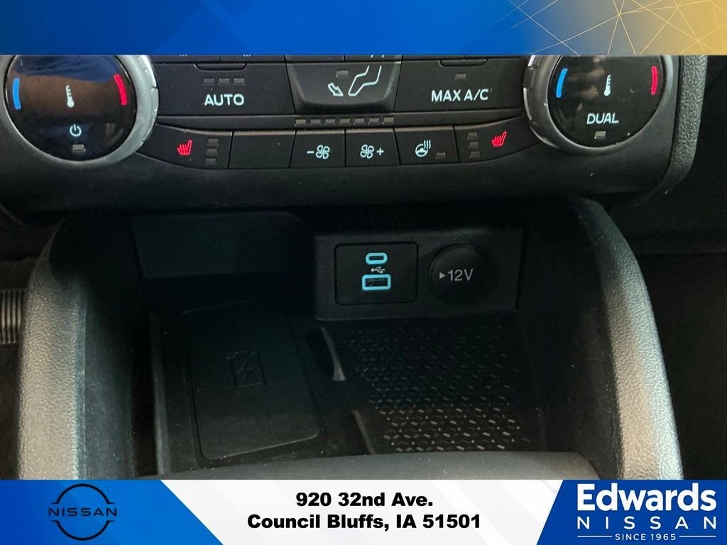 Used 2022 White Ford Outer Banks image 29