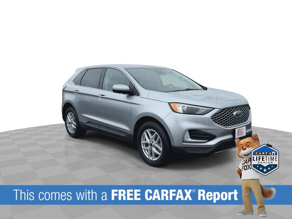 Used 2024 Silver Ford SEL image 43