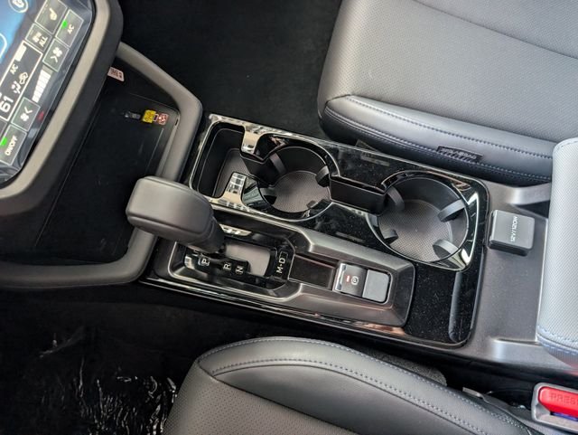 New 2026 CRYSTAL WHITE PEARL Subaru Limited Hybrid image 14