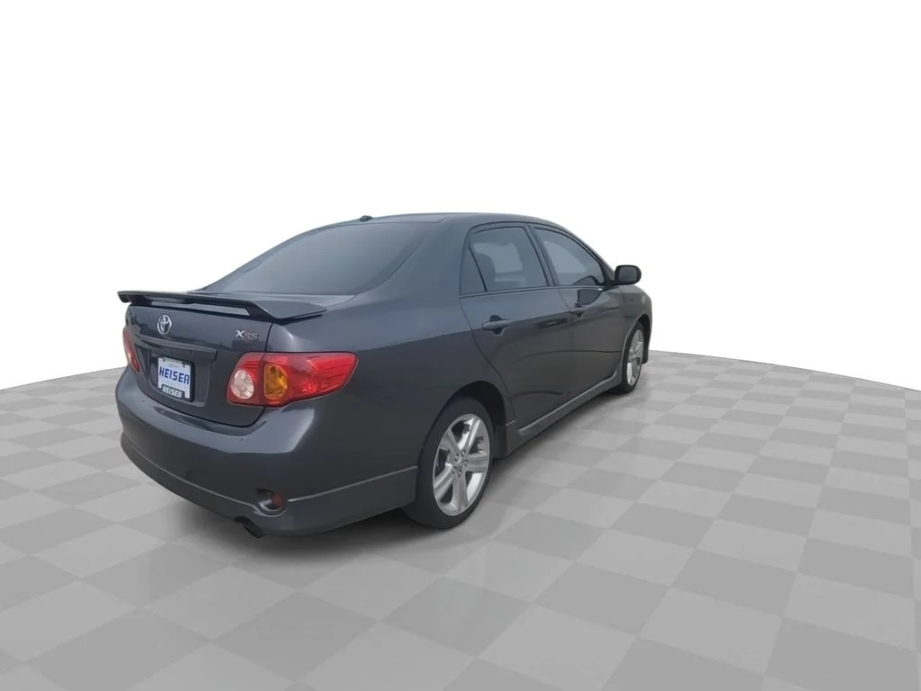 Used 2009 Gray Toyota XRS image 9
