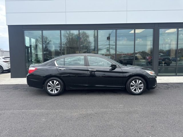 Used 2014 Honda Accord LX with VIN 1HGCR2F31EA306059 for sale in Seekonk, MA