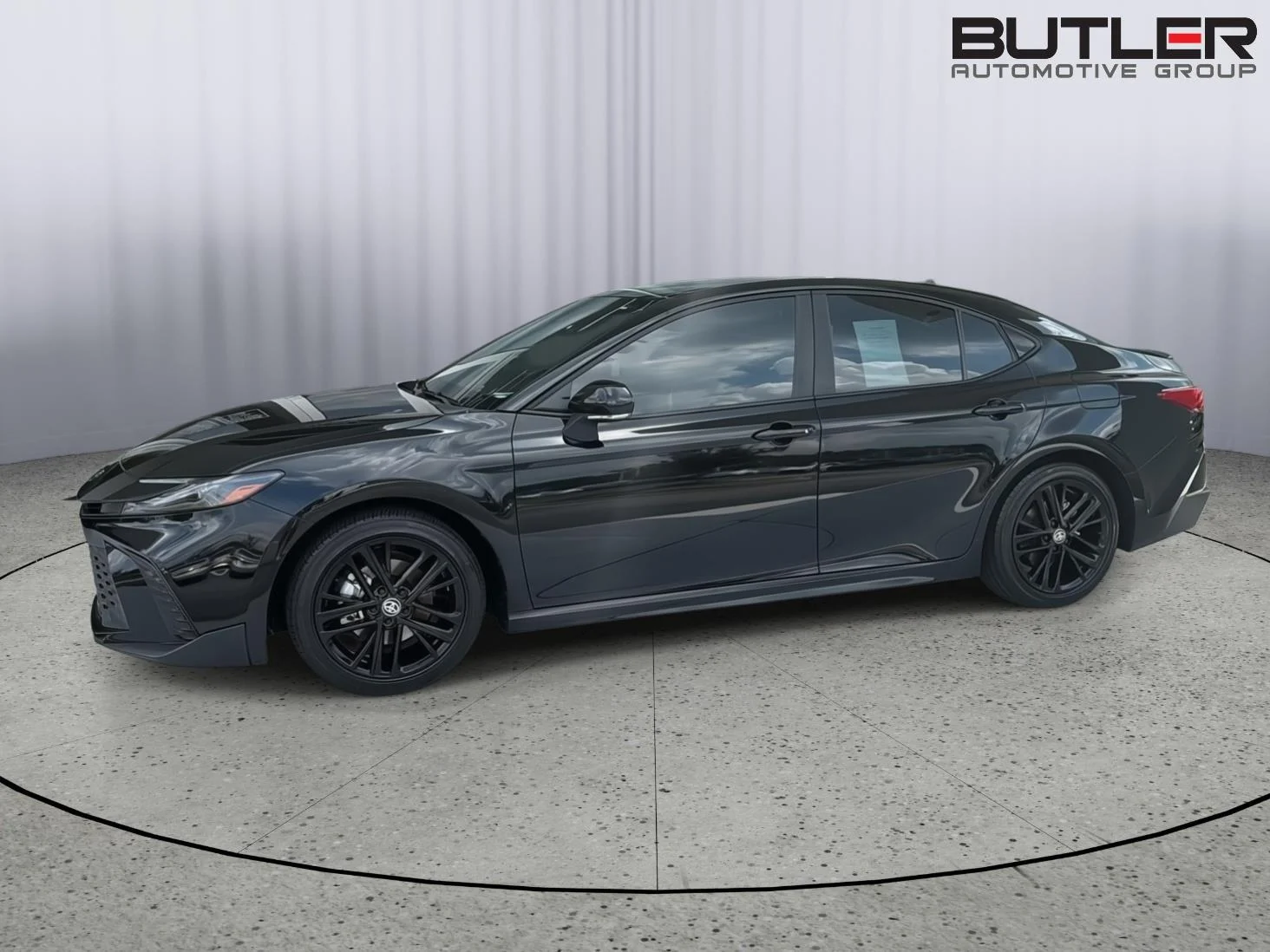 Used 2025 Midnight Black Metallic Toyota SE image 3