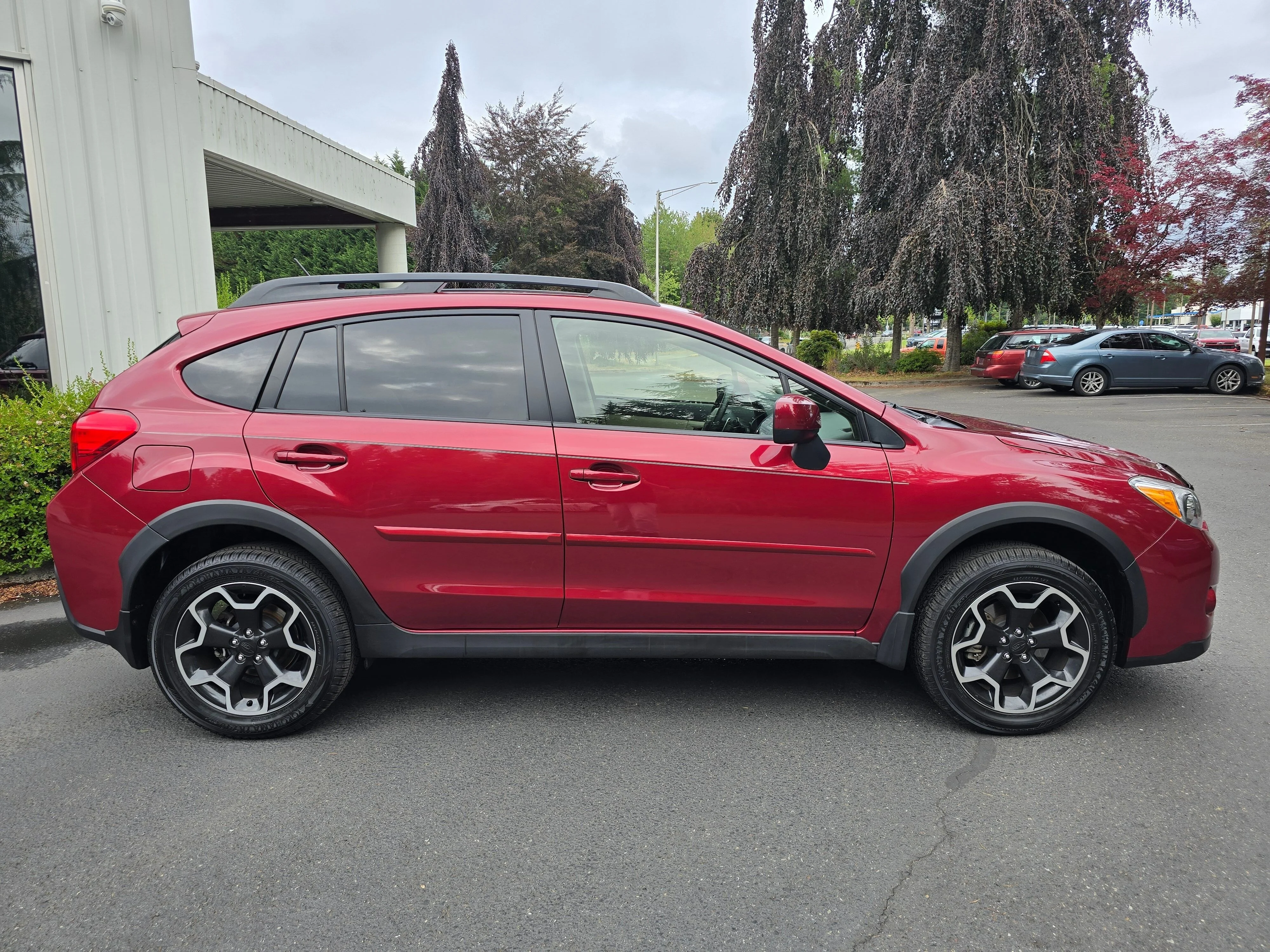 Used 2013 Venetian Red Pearl Subaru 2.0i Premium image 3