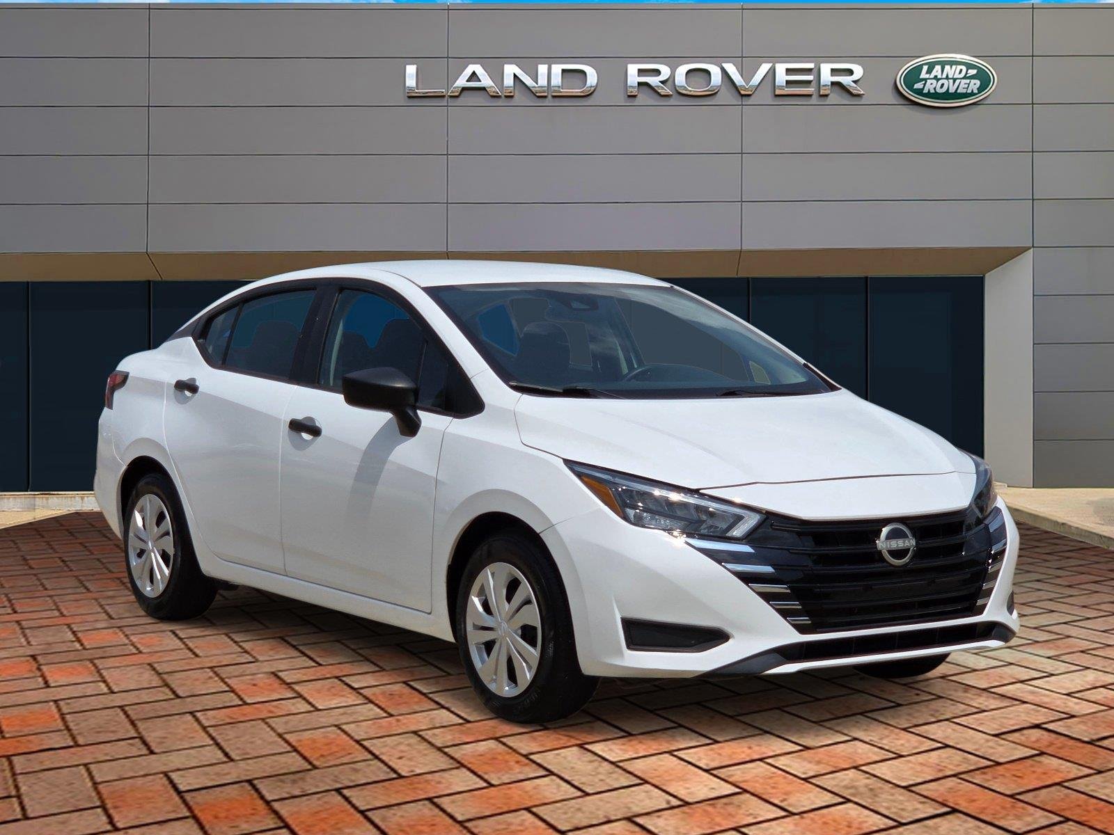 Used 2025 Fresh Powder Nissan S image 3