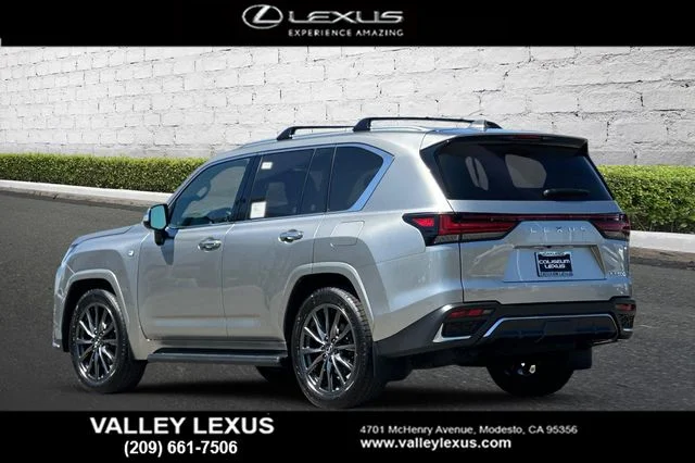 2026 Lexus LX 600 F-Sport - Photo 6