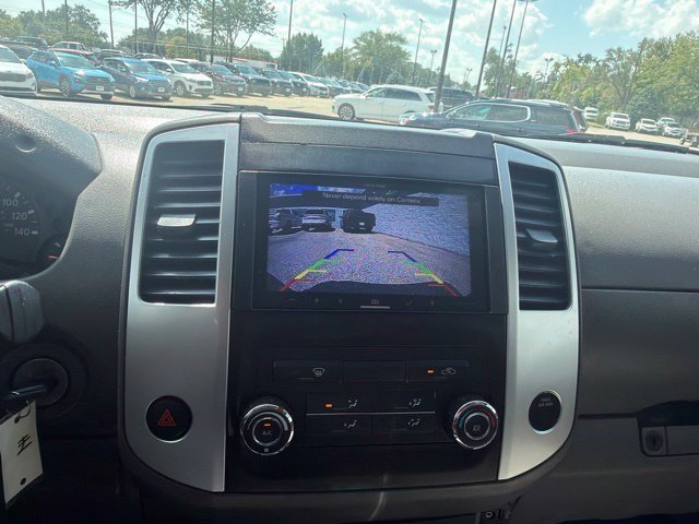Used 2019 Glacier White Nissan S image 25