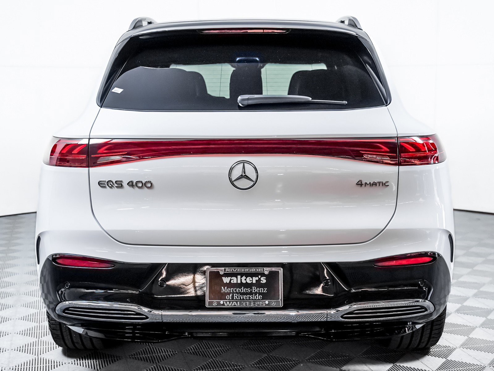 New 2026 Polar White Mercedes-Benz EQS 400 image 9