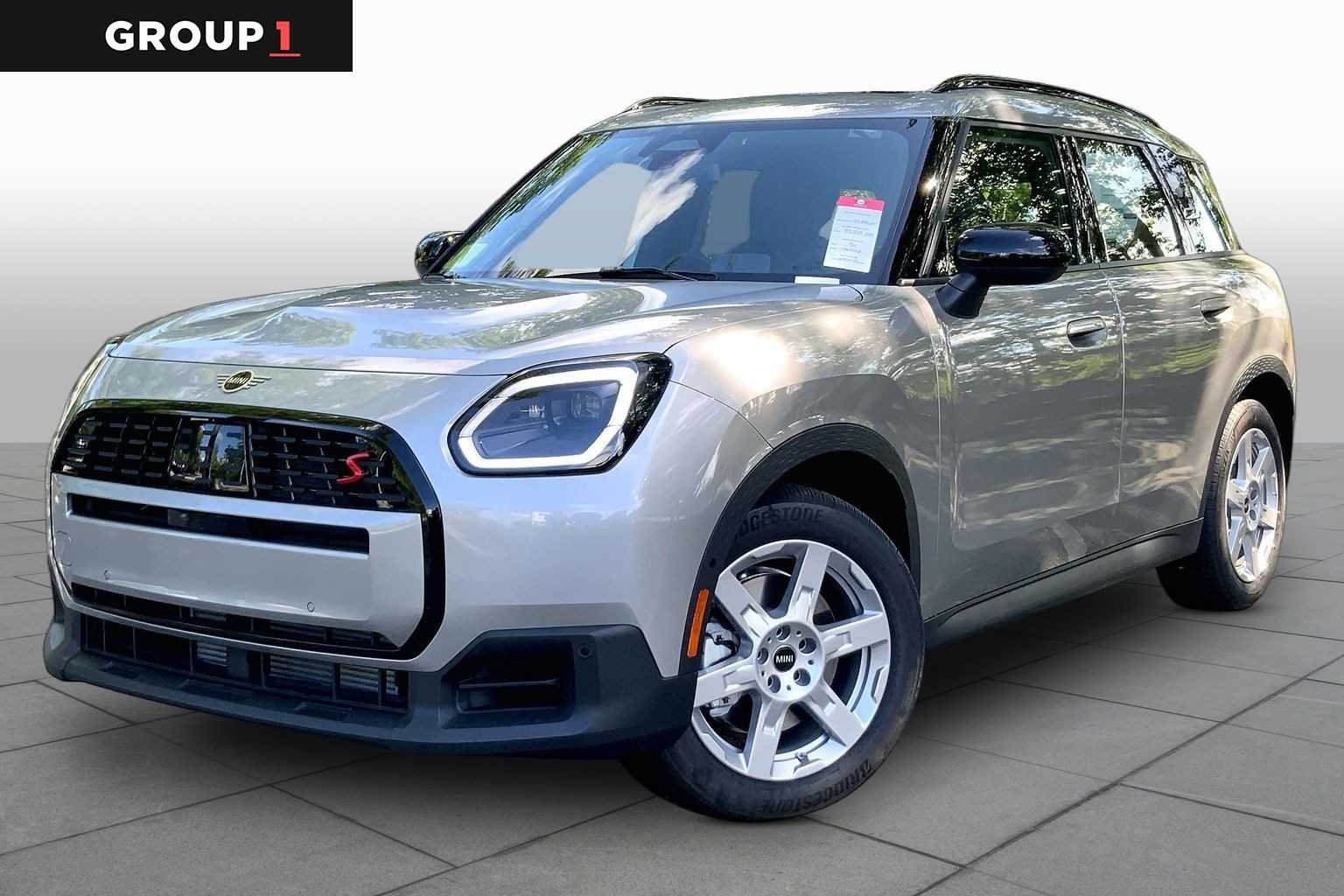 New 2027 MINI Countryman Signature Plus Sports Activity Vehicle in