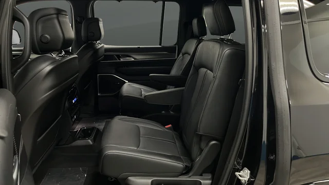 New 2026 High Gloss Black Exterior Paint Jeep Limited Altitude image 22