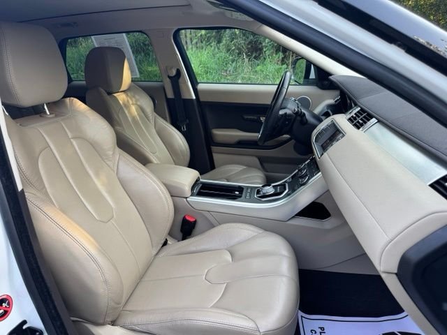 Used 2013 Fuji White Land Rover Pure image 20