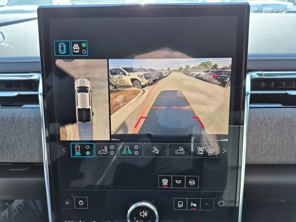 2026 GMC Sierra EV Elevation - Photo 29