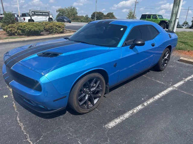 Used 2023 Blue Dodge SXT image 7