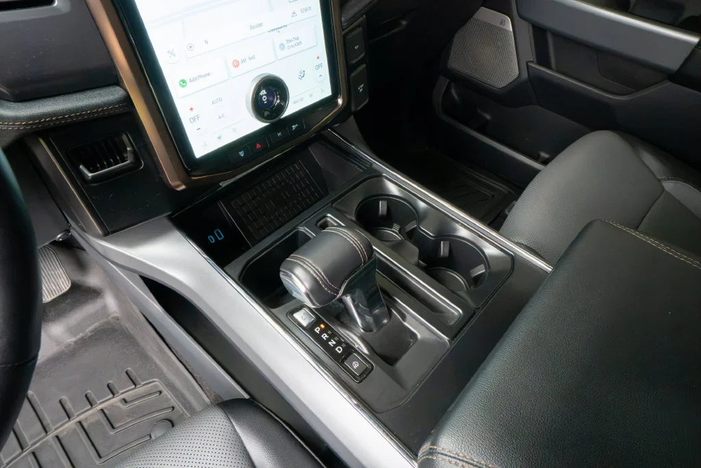 Used 2023 Blue Ford Lariat image 10