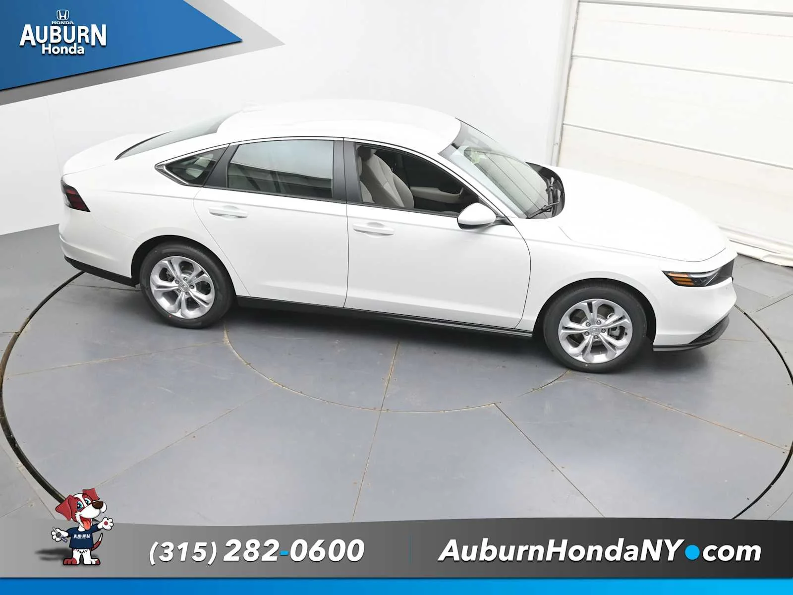 New 2026 Platinum White Pearl Honda LX image 33
