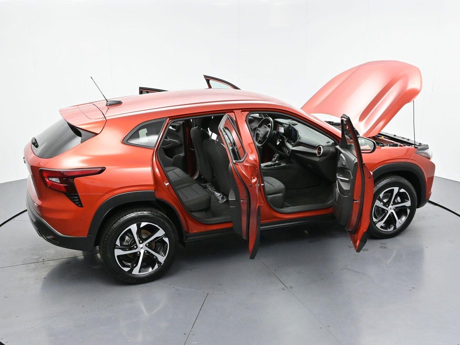 Used 2024 Cayenne Orange Metallic Chevrolet 1RS image 36