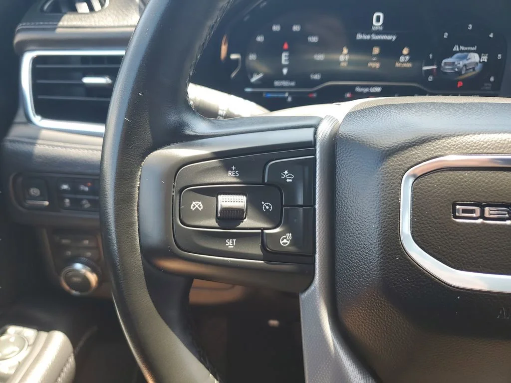 Used 2024 Onyx Black GMC Denali image 20
