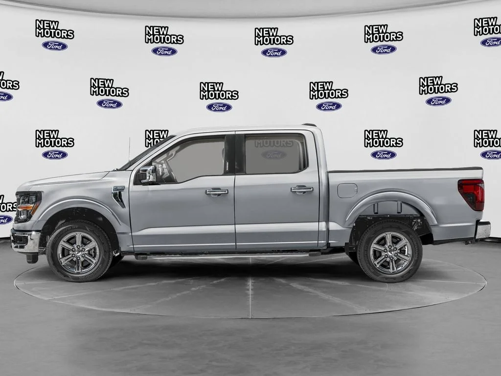 Used 2024 Silver Metallic Ford XLT image 7