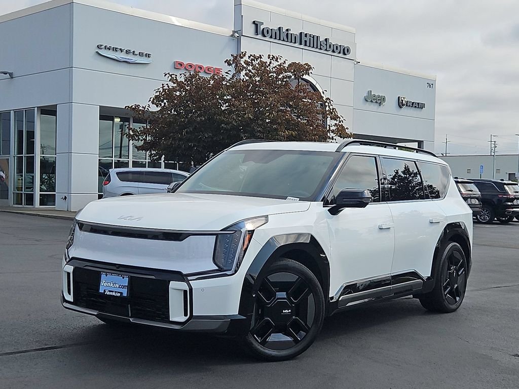 Used 2024 Kia EV9 GT-Line with VIN KNDAEFS53R6039564 for sale in Hillsboro, OR