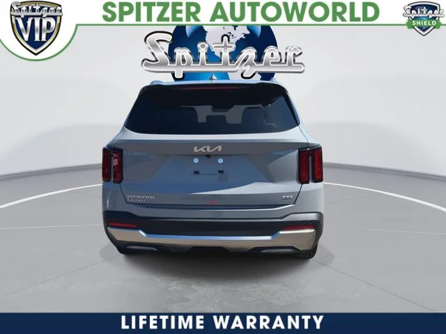 New 2026 Wolf Gray Kia S image 8