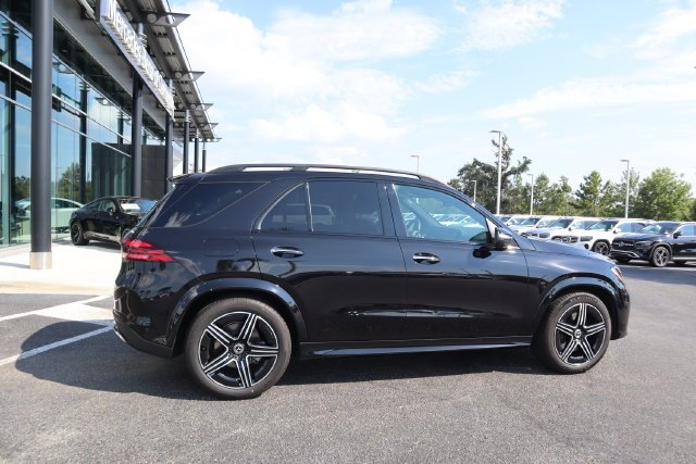 Certified Used 2025 Obsidian Black Metallic Mercedes-Benz GLE 450 image 3