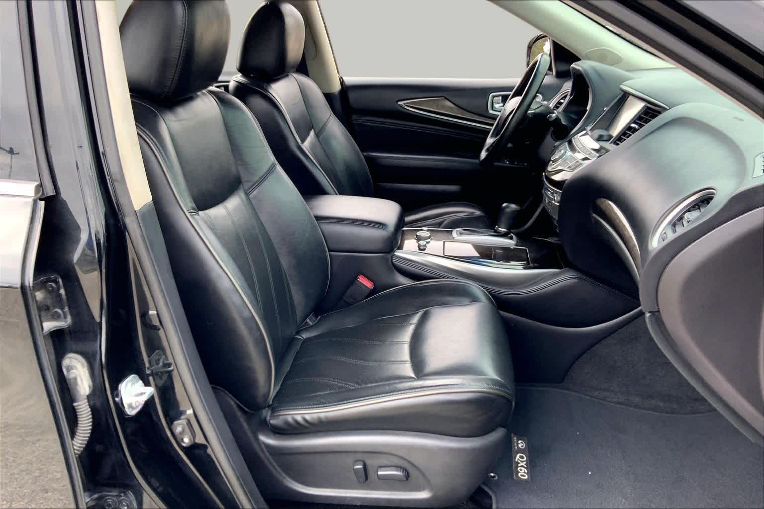 Used 2015 Black Obsidian INFINITI  image 9