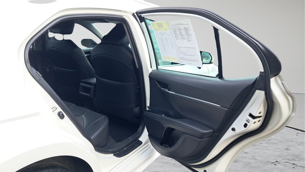 Used 2019 White Toyota SE image 13