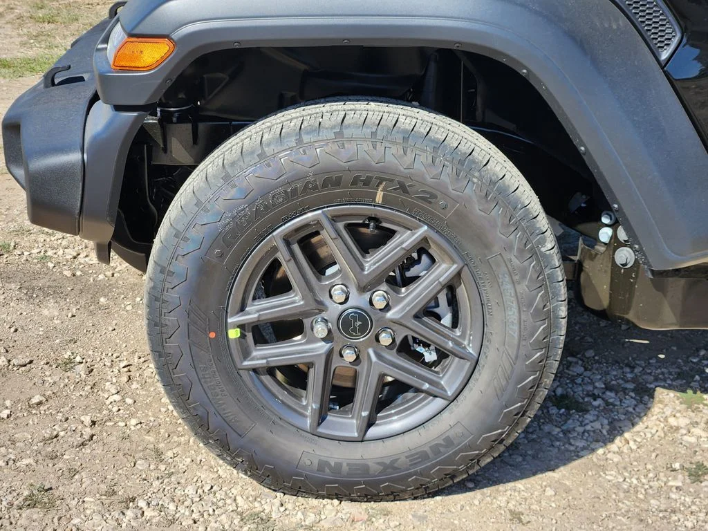 New 2026 Black Clear-Coat Exterior Paint Jeep Sport image 7
