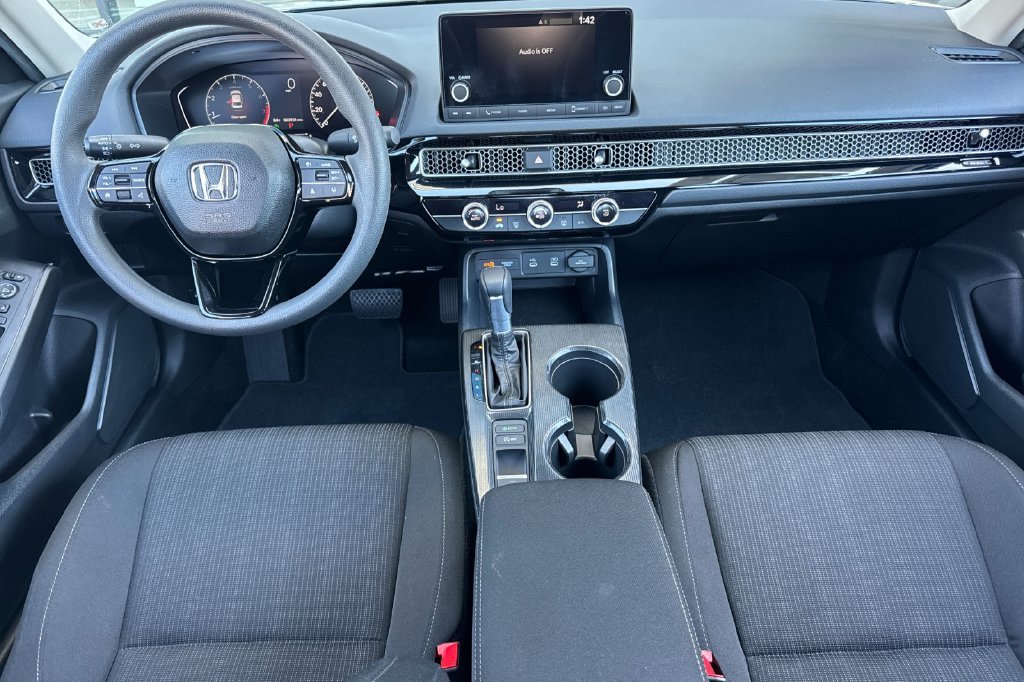 Used 2026 Meteorite Gray Metallic Honda LX image 16