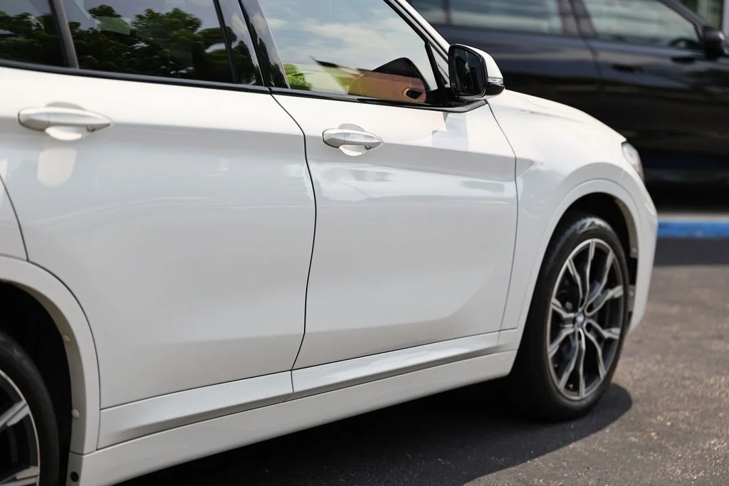 Used 2021 Alpine White BMW xDrive28i image 8