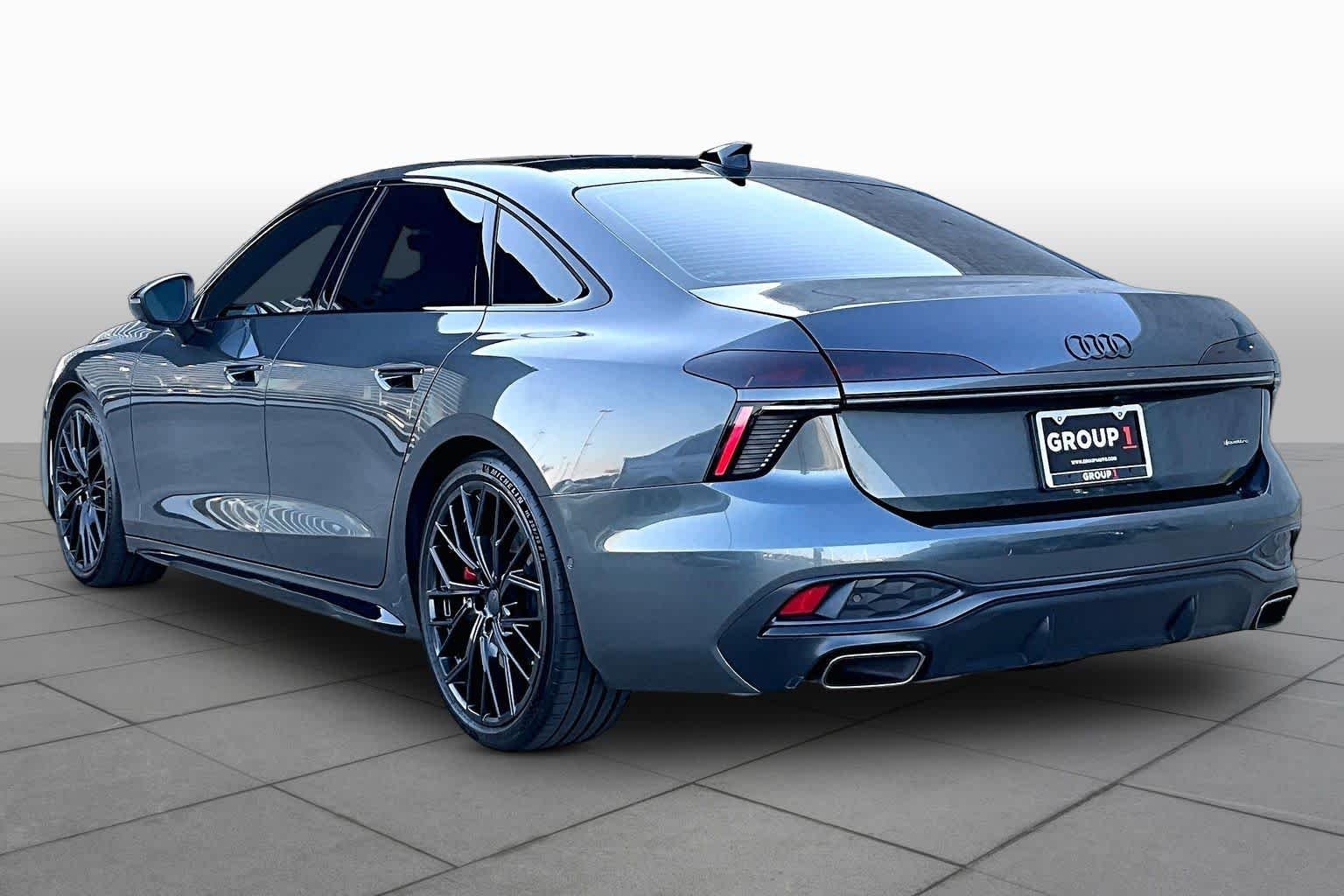 Used 2026 Daytona Gray Pearl Effect Audi Prestige image 12