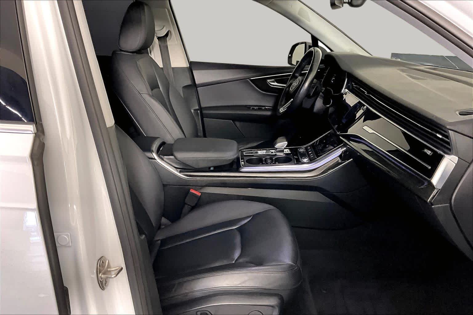 Used 2022 Glacier White Metallic Audi Premium Plus image 9
