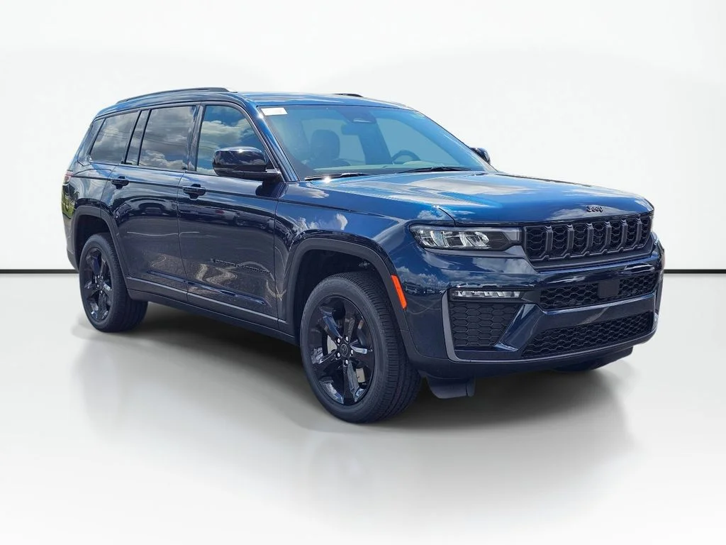 New 2027 Fathom Blue Pearl-Coat Paint Jeep Limited image 5