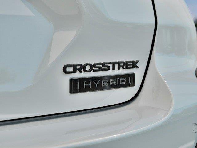 New 2026 CRYSTAL WHITE PEARL Subaru Limited Hybrid image 11