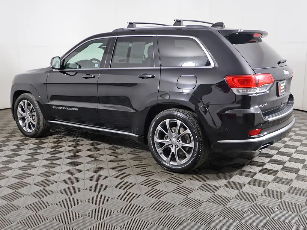 Used 2020 Black Jeep Summit image 18