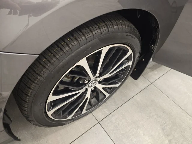Used 2020 Predawn Gray Mica Toyota SE image 32
