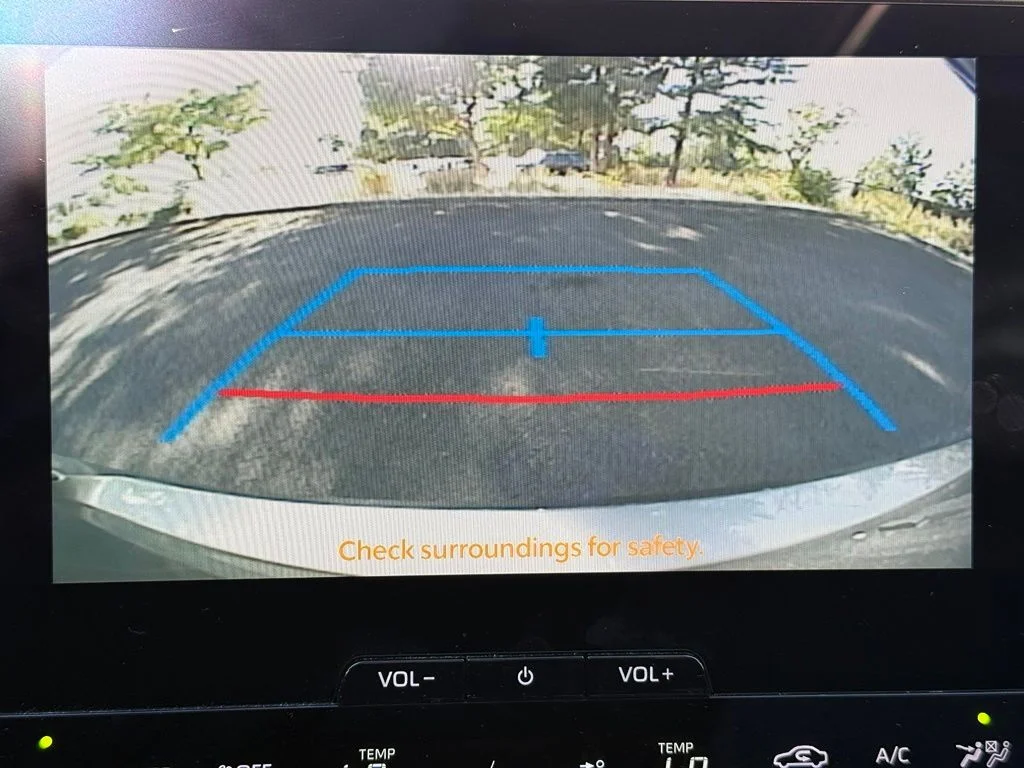 Used 2025  Toyota XLE image 11