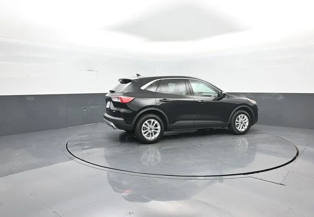 Certified Used 2020 Black Metallic Ford SE image 8