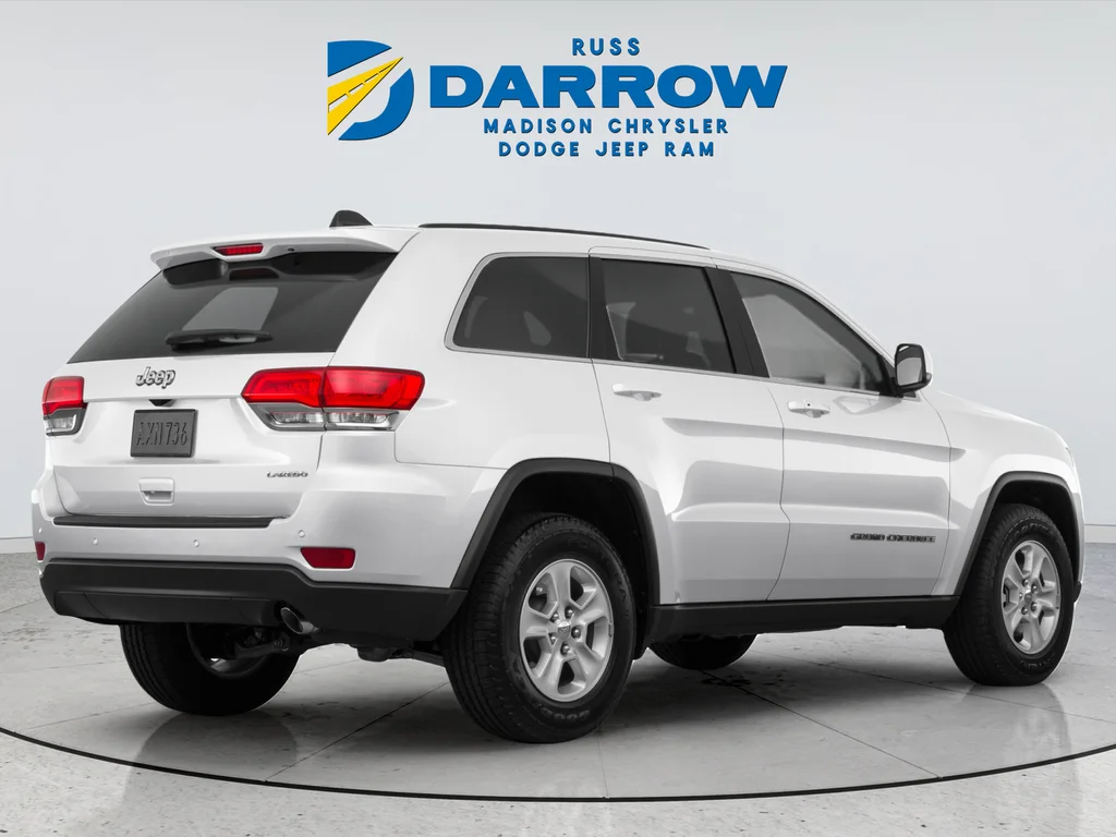 Used 2017 White Jeep Overland image 3