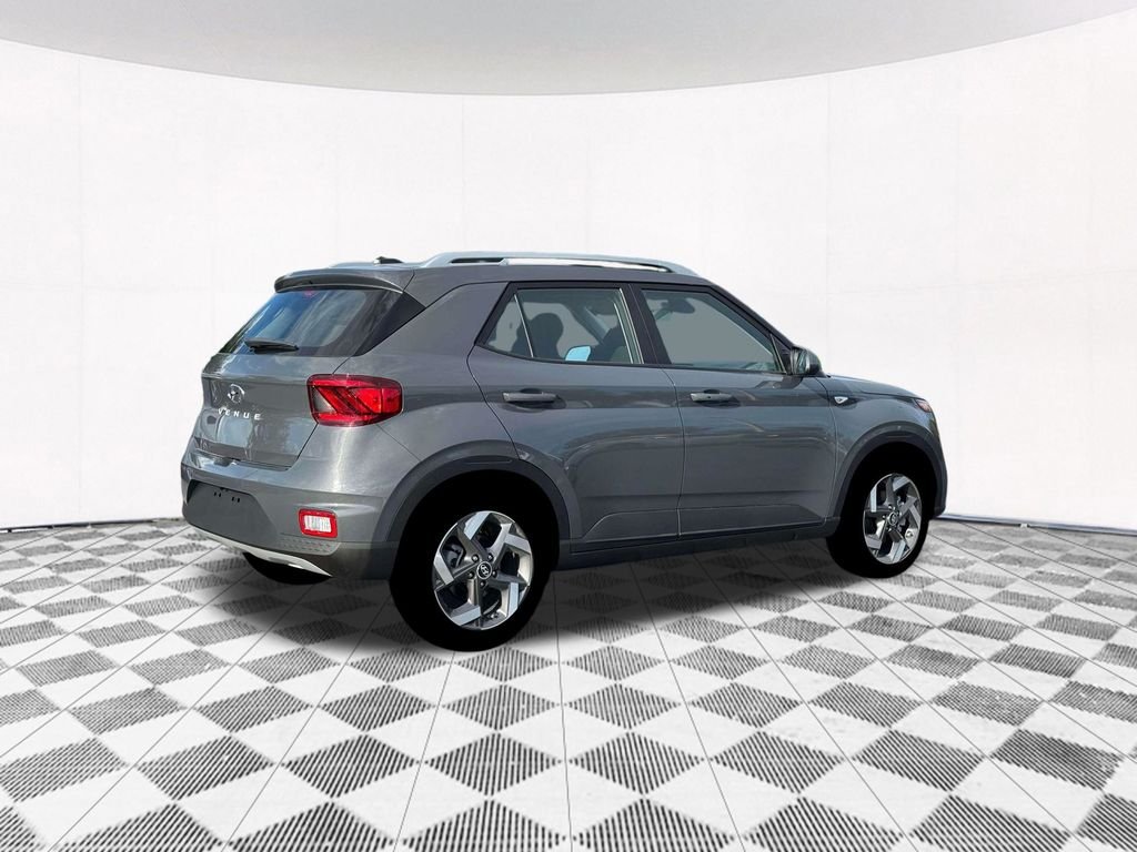 New 2026 Gray Hyundai SEL image 13