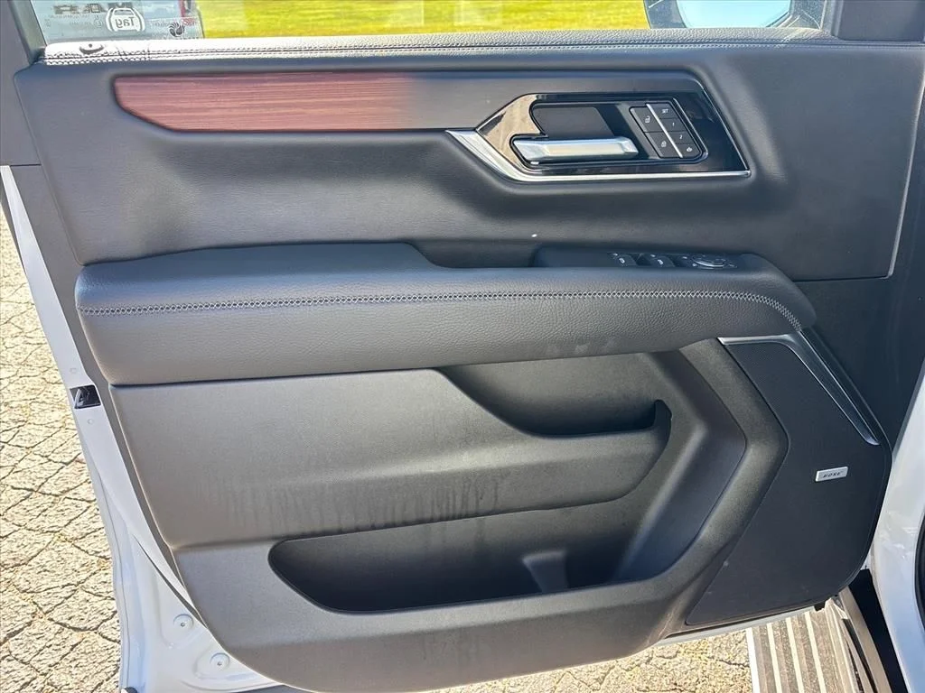 Used 2026 White GMC Denali image 26