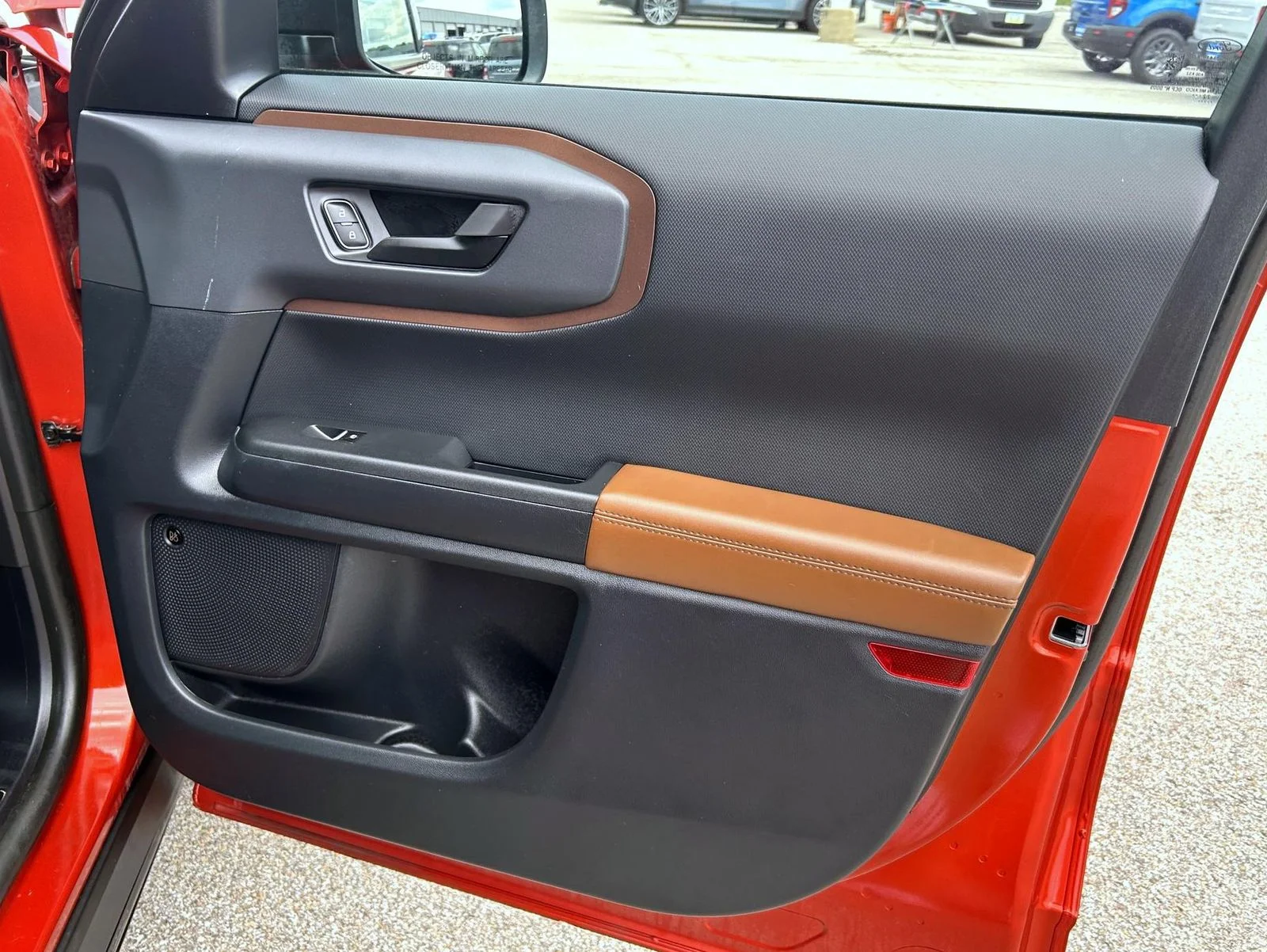 Used 2022 Red Ford Outer Banks image 16
