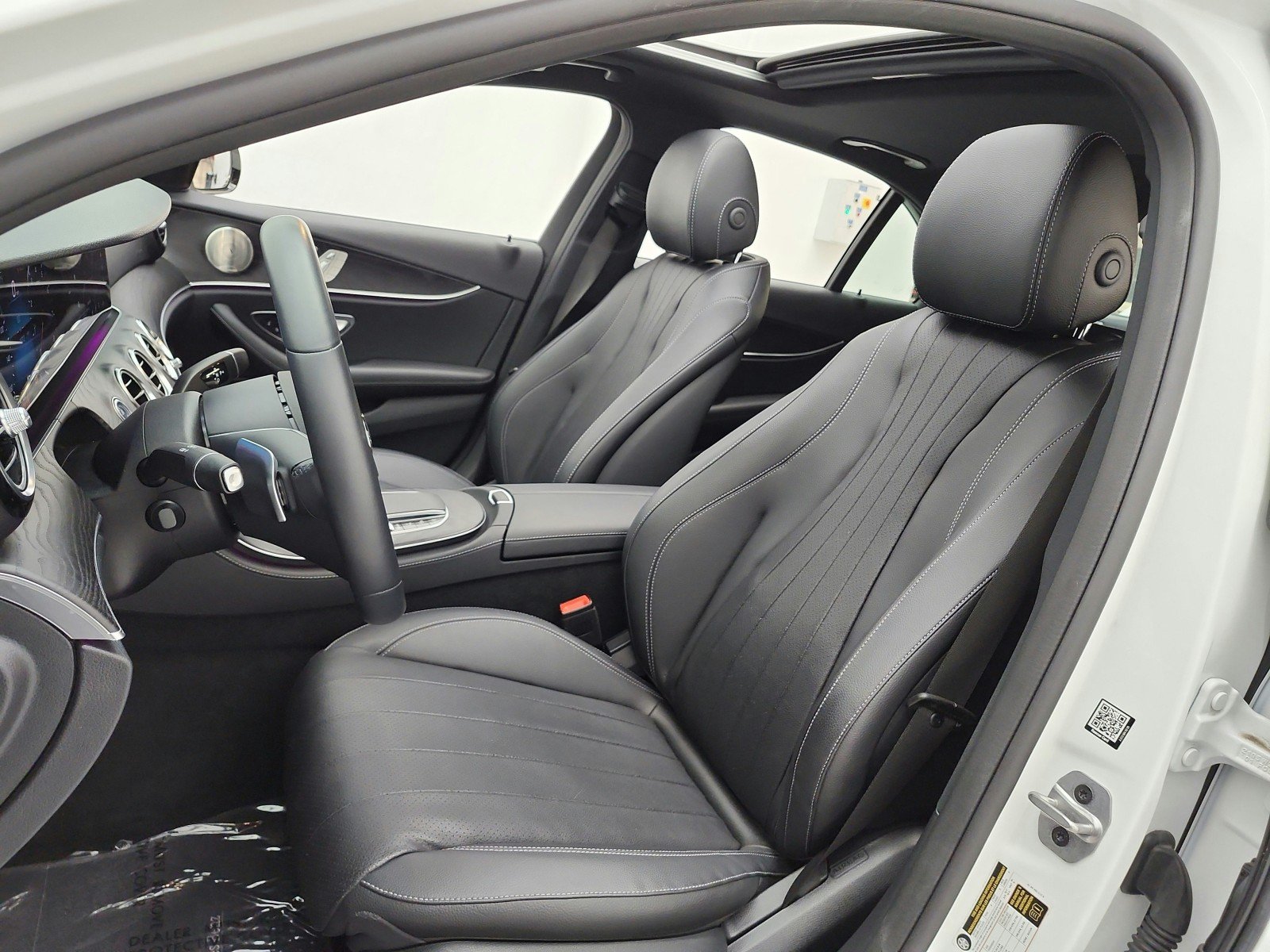 Used 2022 Polar White Mercedes-Benz E 350 RWD Sedan image 10