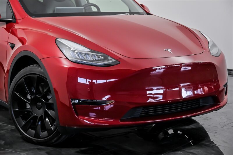 Used 2022 Tesla Model Y Long Range with VIN 7SAYGDEE5NF424330 for sale in Aurora, IL