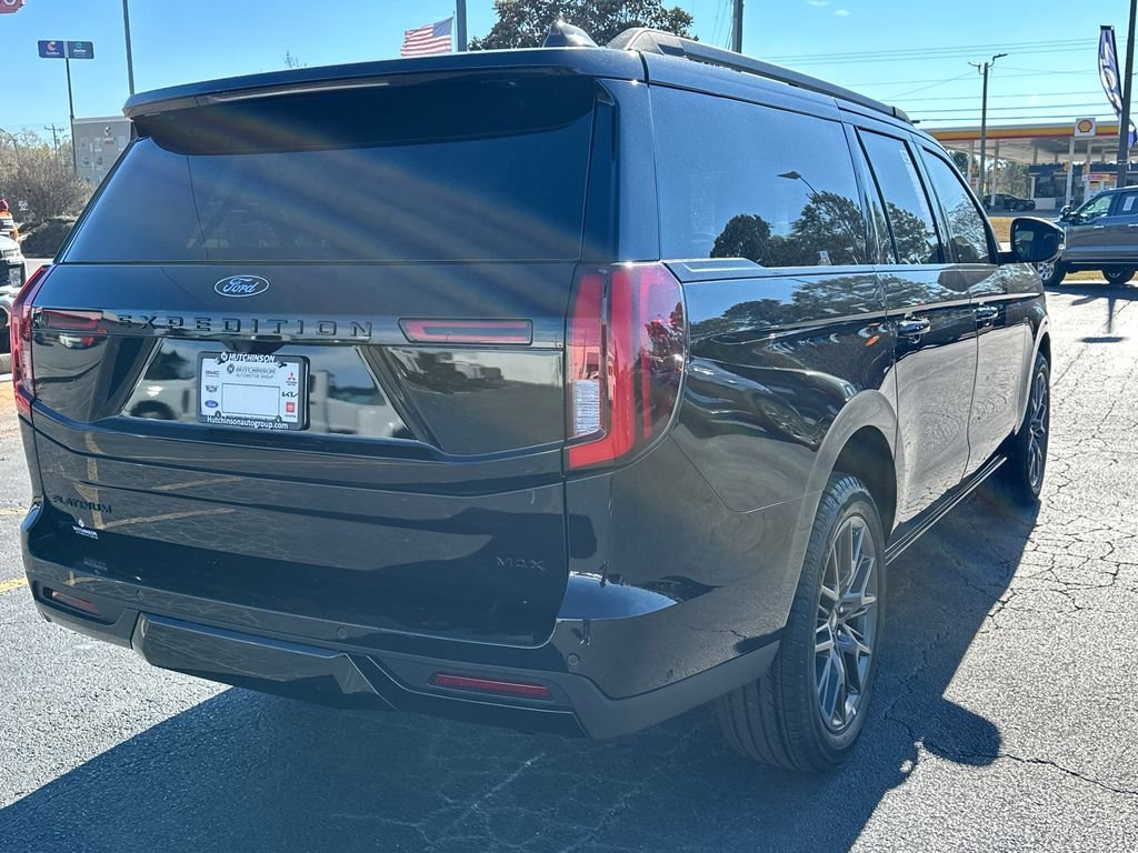 New 2025 Black Ford Platinum image 3