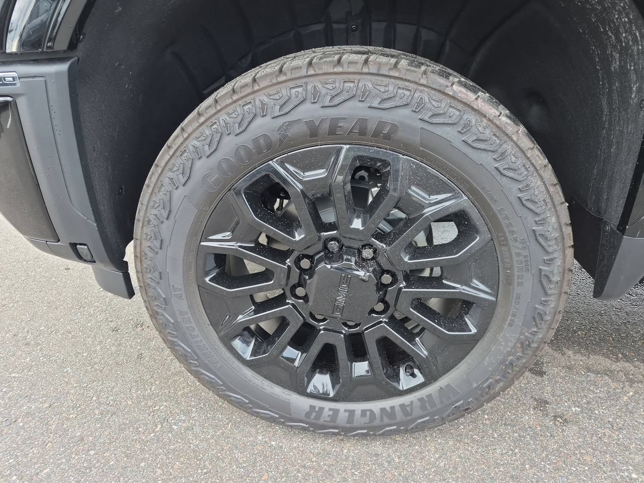 2026 GMC Sierra 2500HD Denali - Photo 34